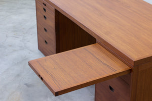 Desk BM-66 by Børge Mogensen no. 2