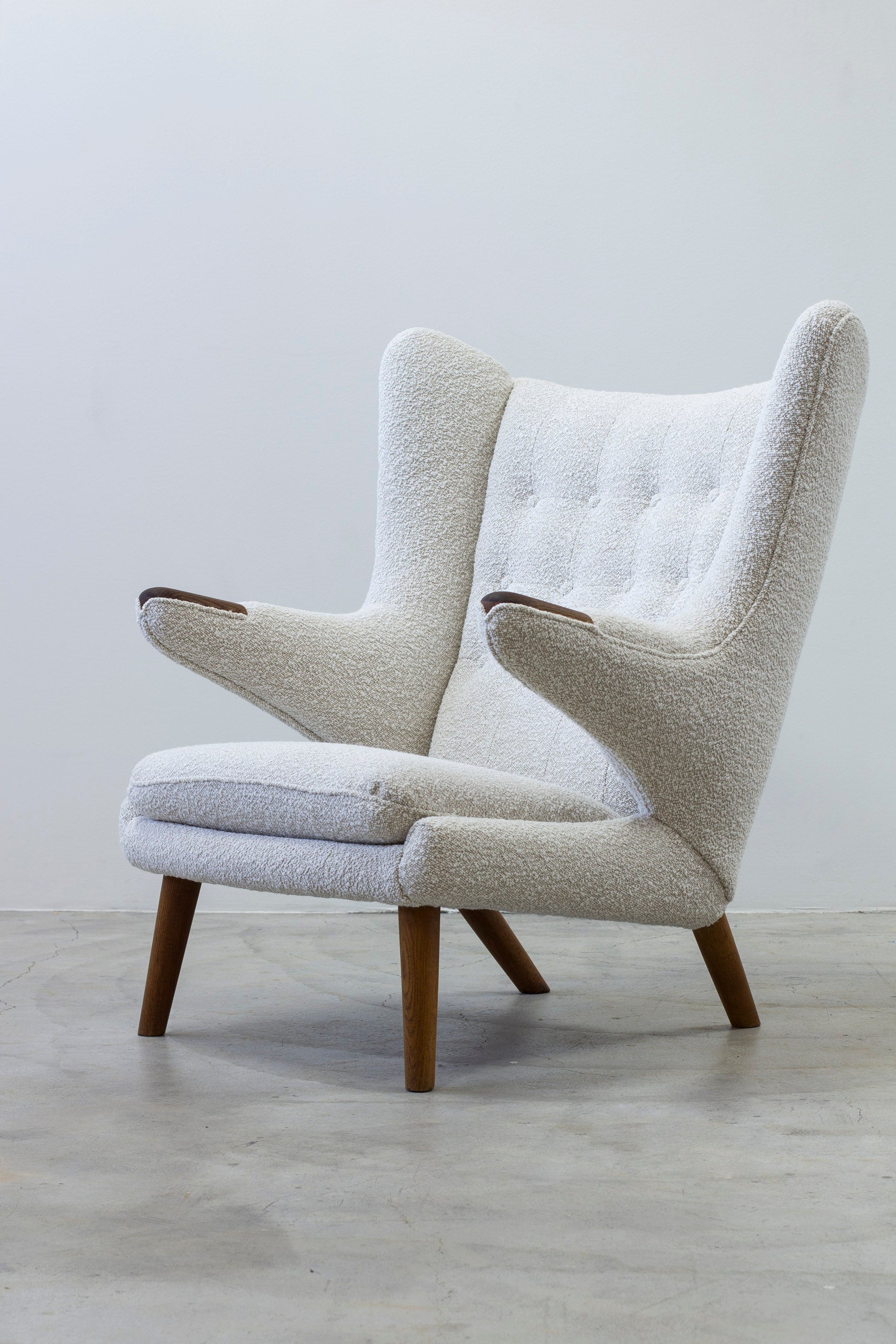 Papa bear chair by Hans J. Wegner