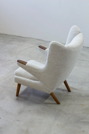 Papa bear chair by Hans J. Wegner