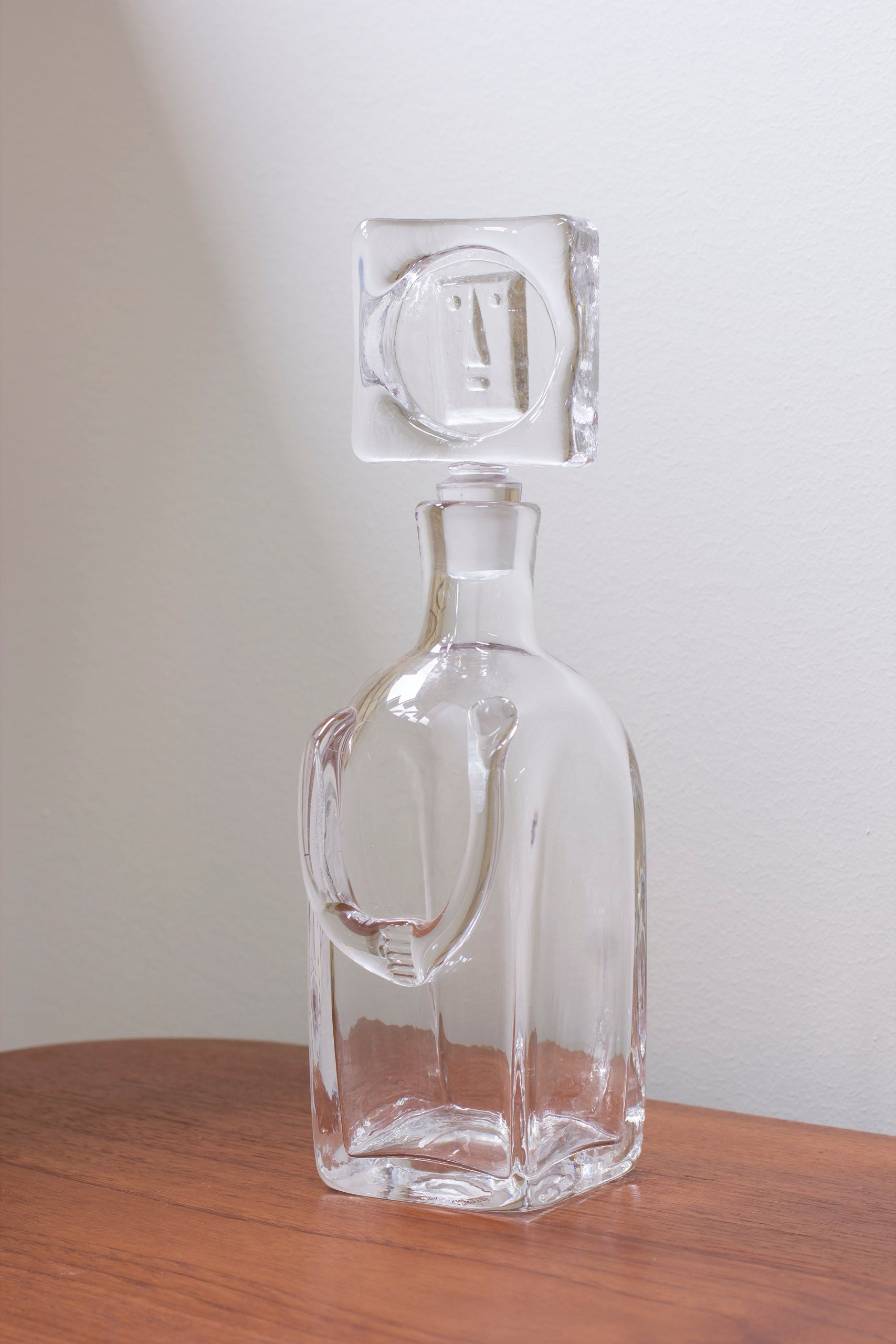 "People" decanter by Erik Höglund