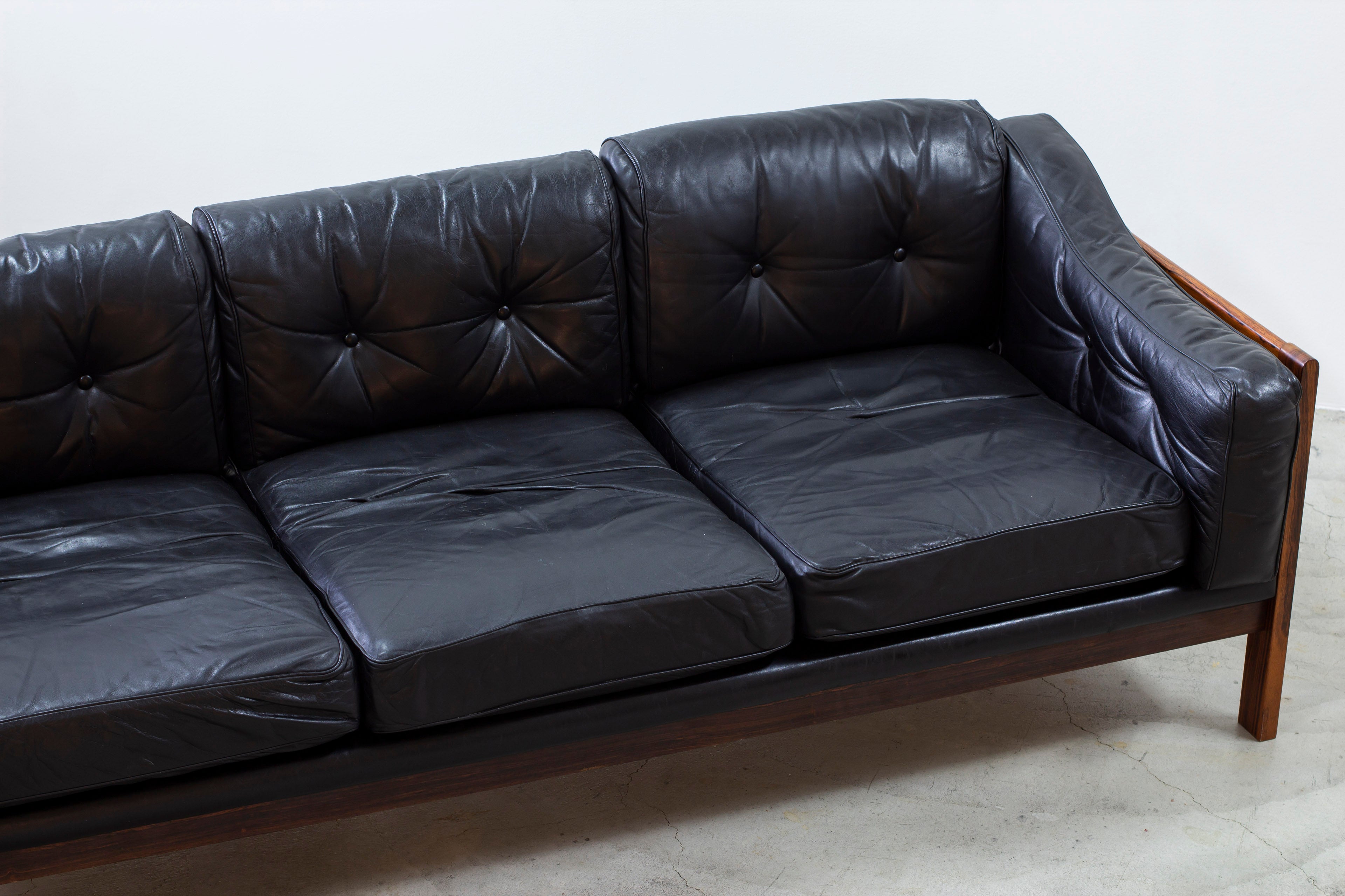 "Monte Carlo" sofa by Ingvar Stockum