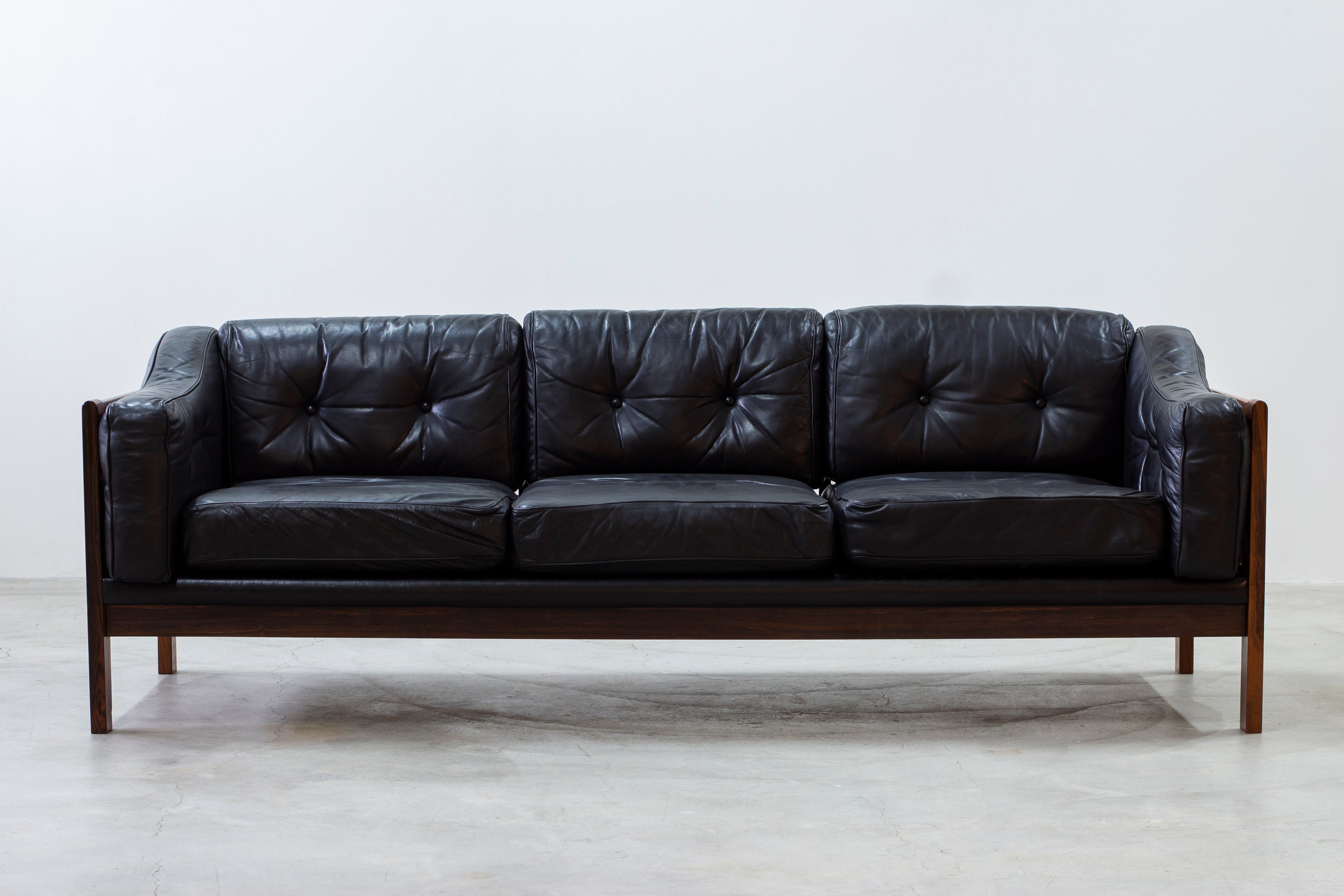 "Monte Carlo" sofa by Ingvar Stockum