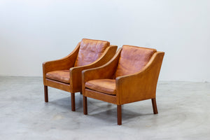 SOLD - Lounge chairs 2207 by Børge Mogensen