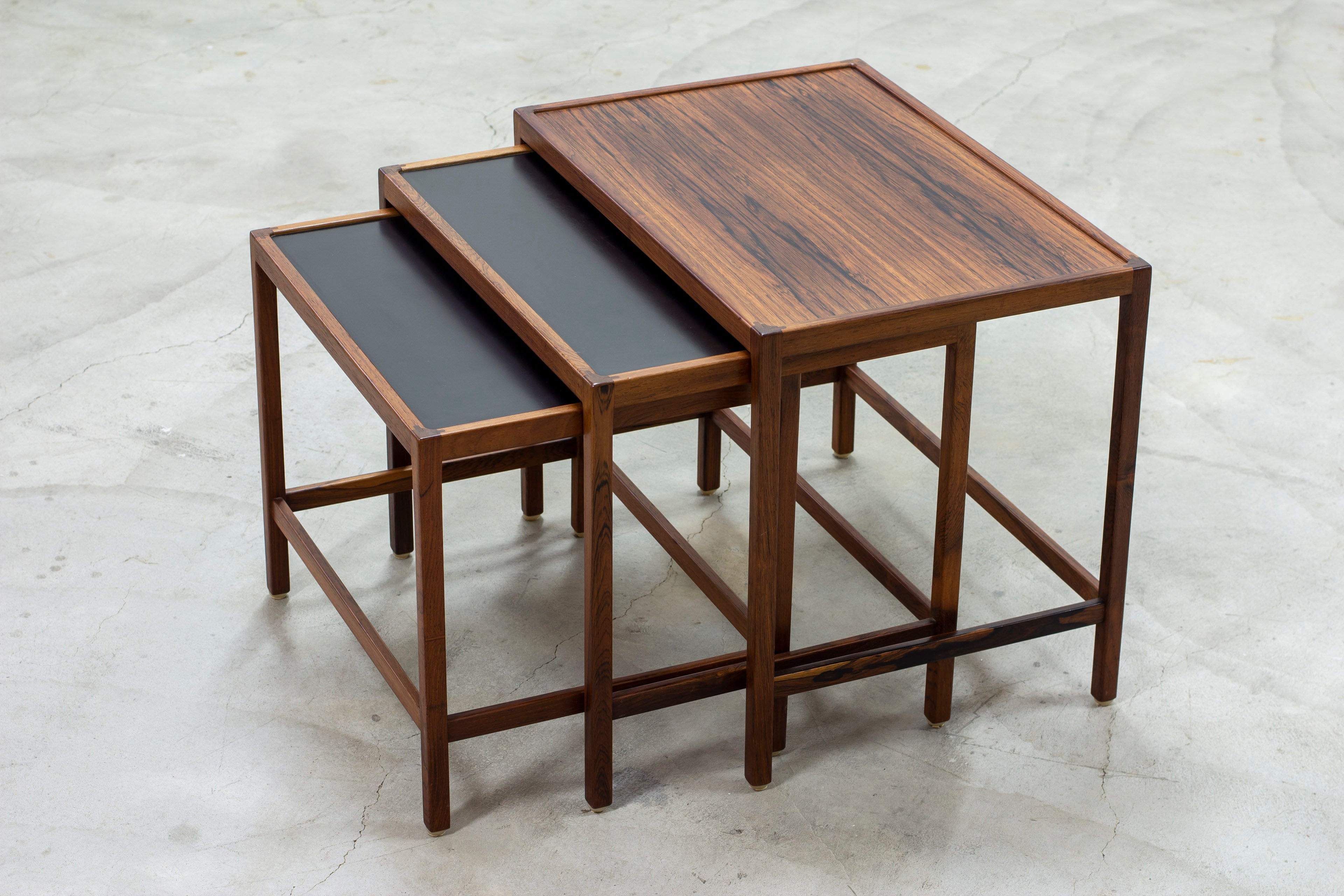 Nesting tables by Kurt Østervig