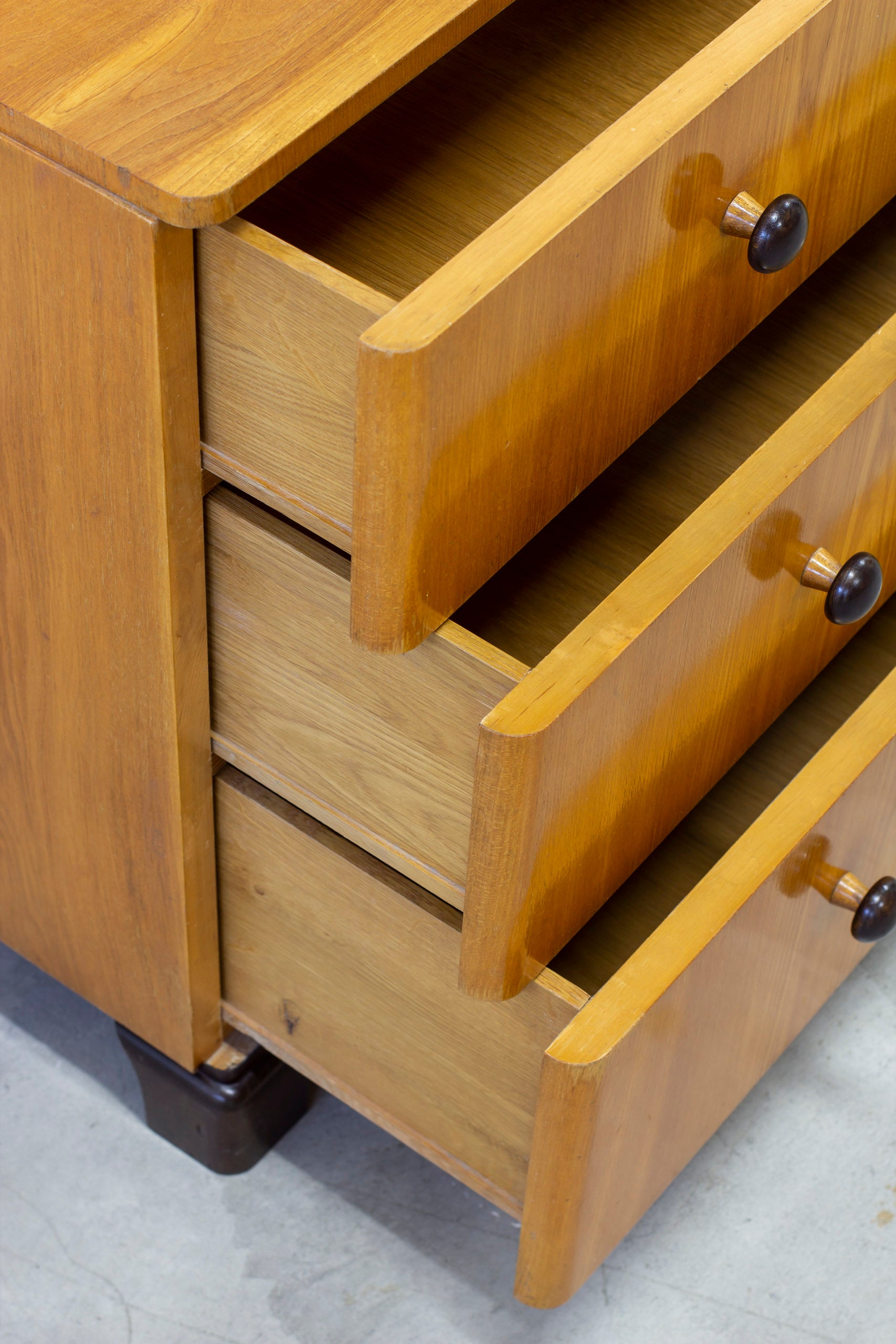 Chest of drawers in the style of Axel Larsson