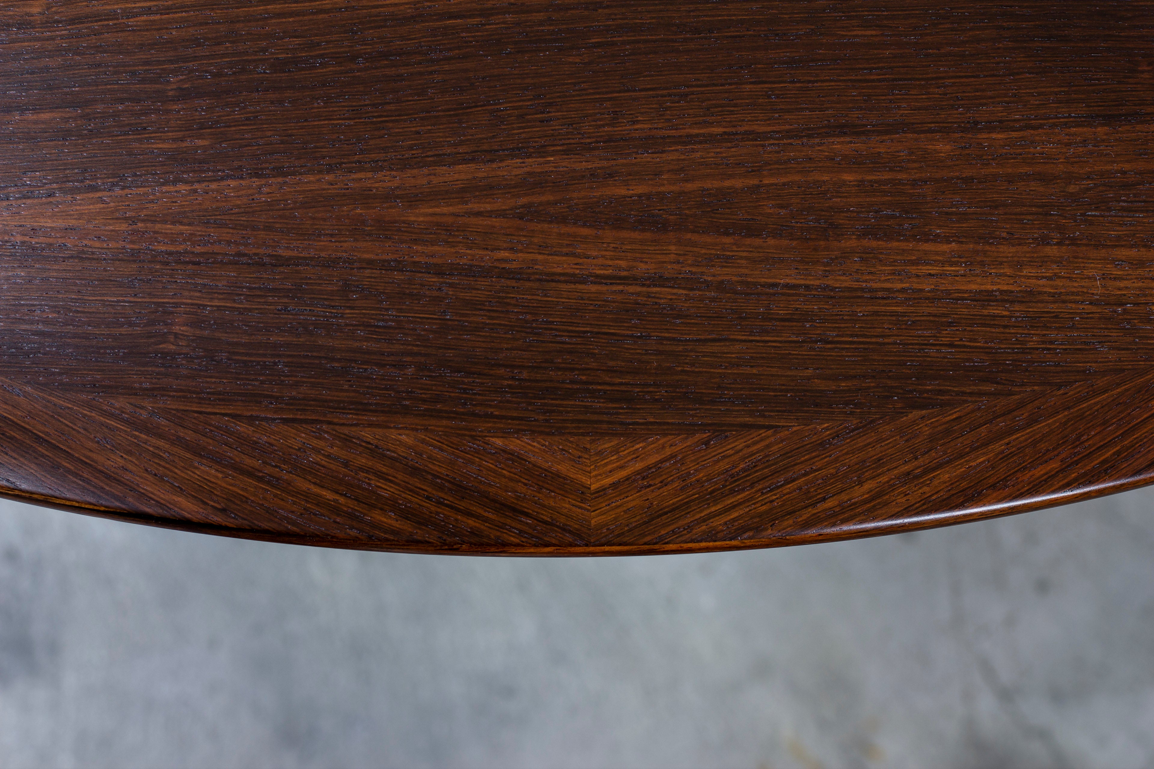 Dining table by Arne Vodder