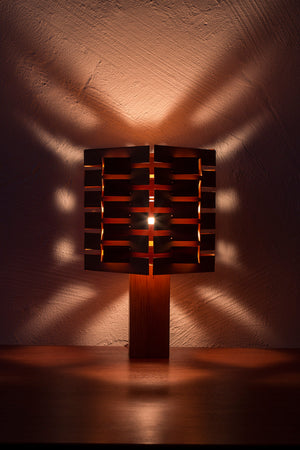 Pine table lamp in the manner of Bengt Lindroos