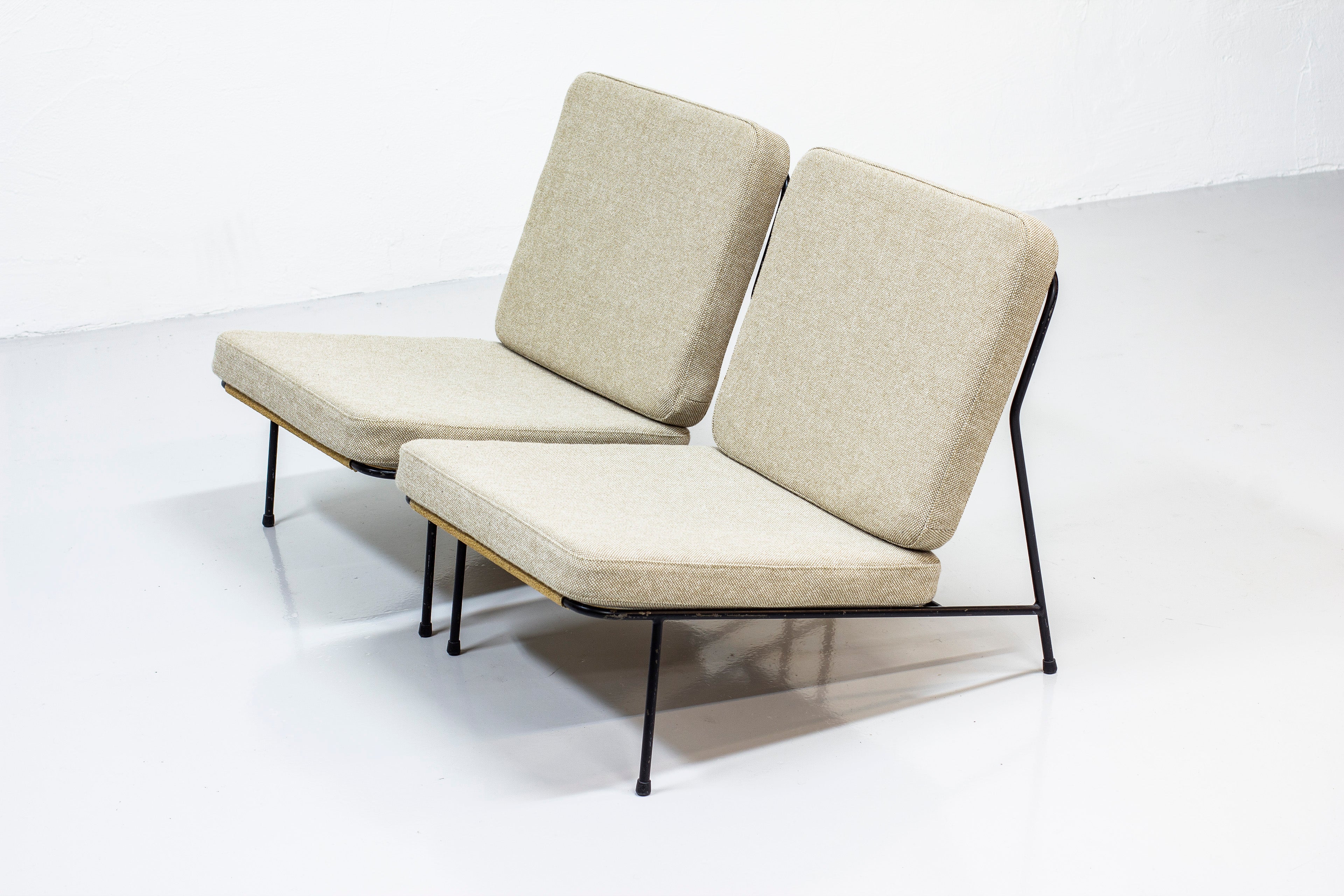 lounge chairs by Alf Svensson